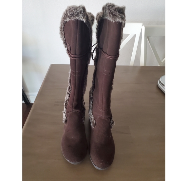 Bass Kiana Water Resistant Boots - Picture 7 of 12